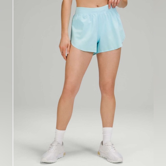 Lululemon Find Your Pace Short 3" *Lined - Picture 2 of 5